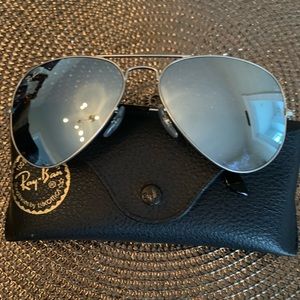 Ray Ban mirrored polarized silver frames